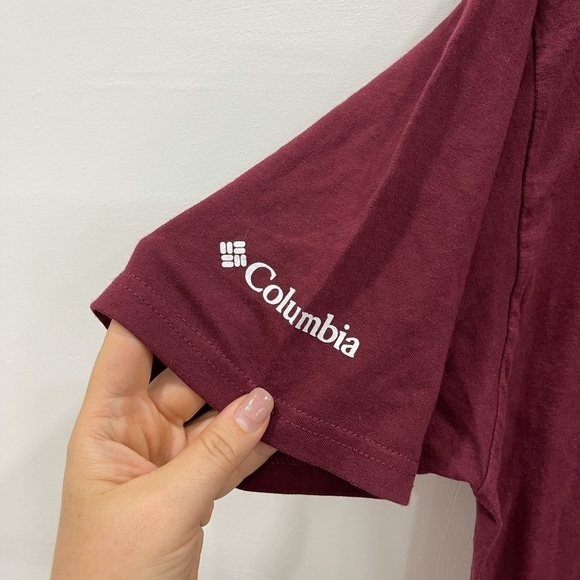 Columbia Short Sleeve T-Shirt Rich Wine XL Cotton - Picture 4 of 6